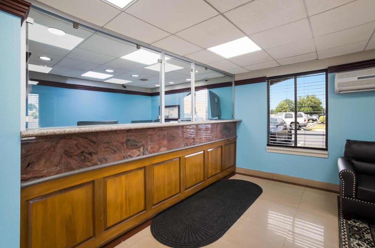 Econo Lodge Аллентаун Экстерьер фото